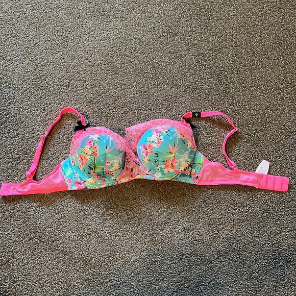 Bright Pink and Floral Victoria Secret Very Sexy Bra - Picture 3 of 10